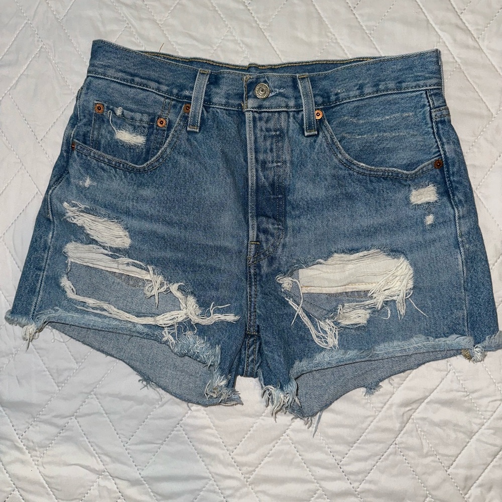 Distressed Levi Blue Denim High-Rise Shorts
